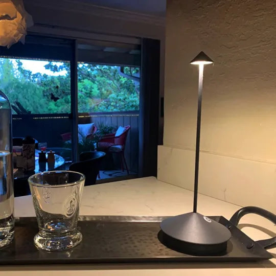 Lighty | Lampes De Table Portables LED Intérieur Extérieur | Élégantes