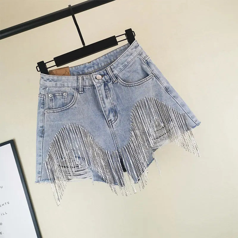 Bianca - Short en jean délavé détail franges cristaux