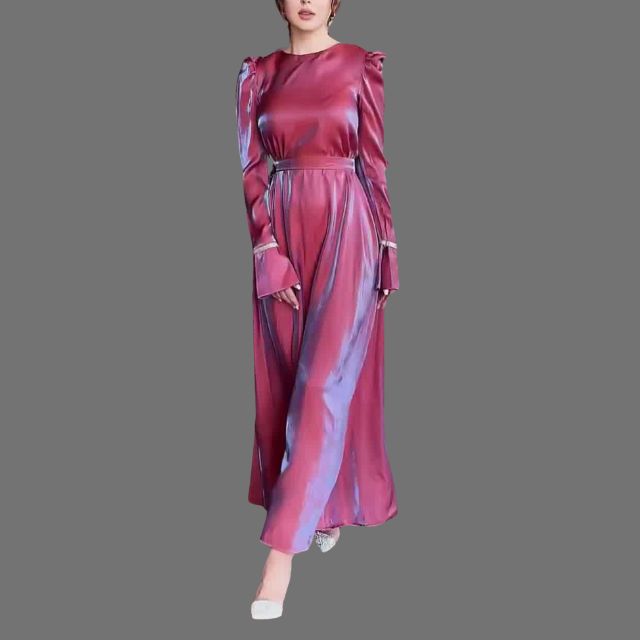 Evelyn - Robe midi en satin à manches bouffantes et détails métalliques